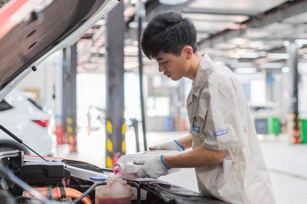 上汽荣威售后服务 (5).jpg